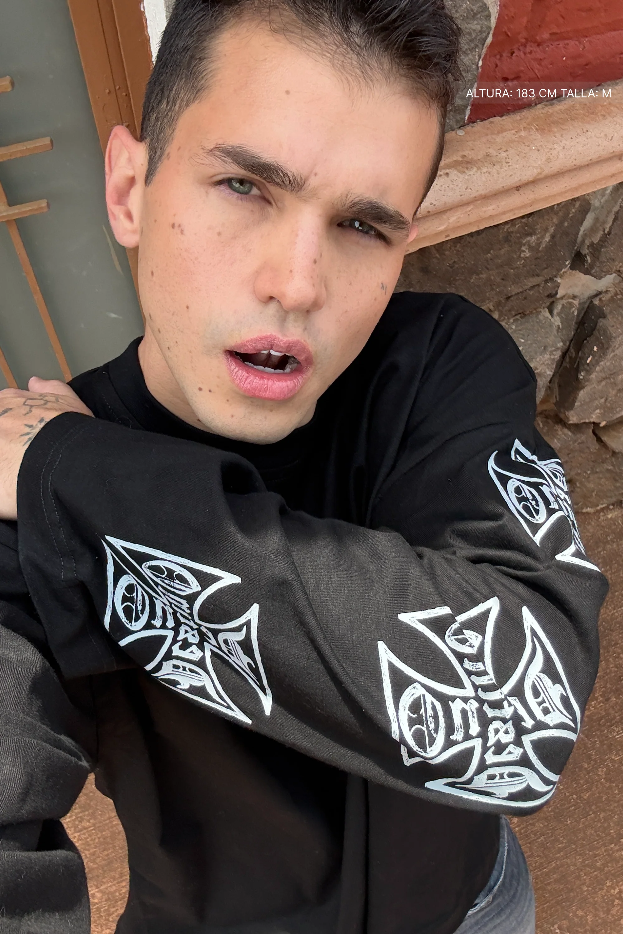 Destino Cross Longsleeve Black - Image 2